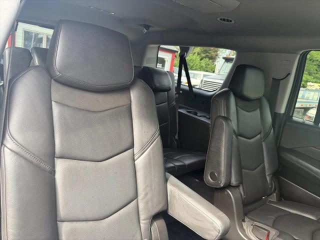 2018 Cadillac Escalade ESV Luxury