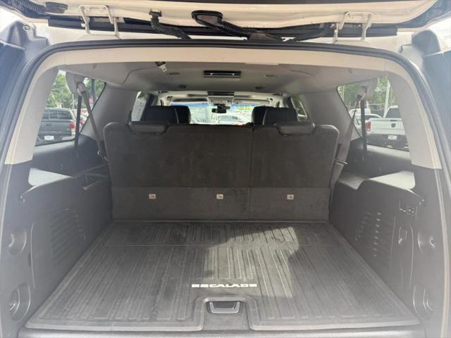 2018 Cadillac Escalade ESV Luxury