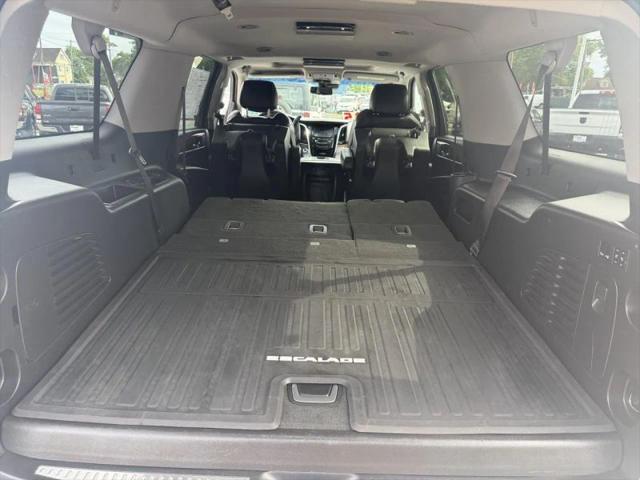 2018 Cadillac Escalade ESV Luxury