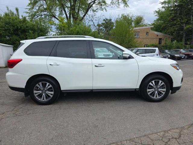 2020 Nissan Pathfinder SV 4WD