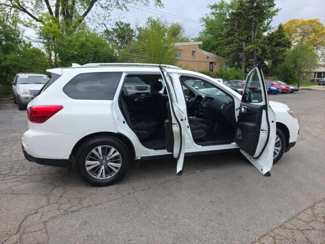 2020 Nissan Pathfinder SV 4WD
