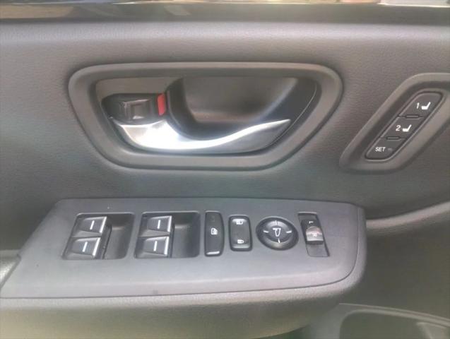 2023 Honda Pilot AWD EX-L 8 Passenger