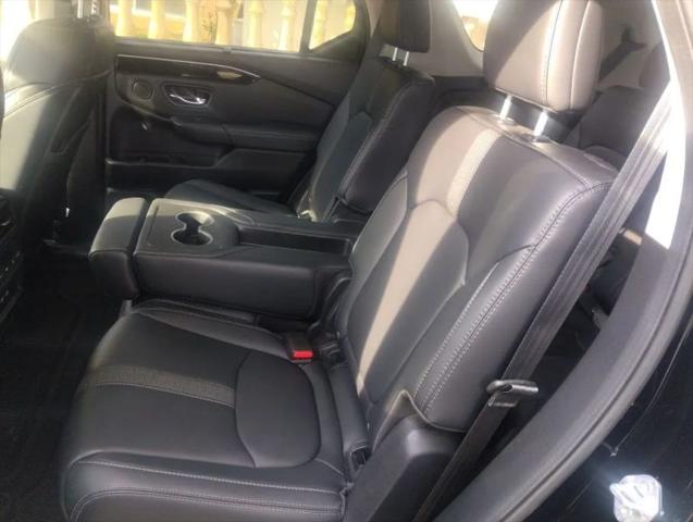2023 Honda Pilot AWD EX-L 8 Passenger