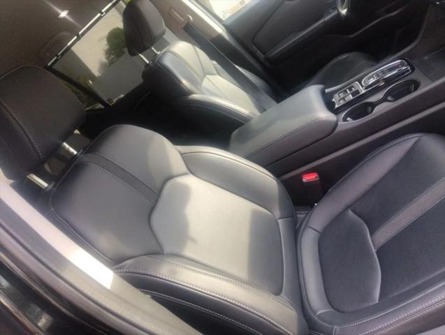 2023 Honda Pilot AWD EX-L 8 Passenger