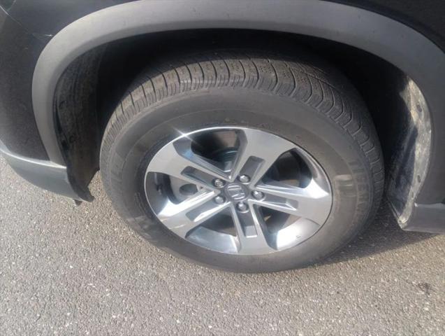 2023 Honda Pilot AWD EX-L 8 Passenger