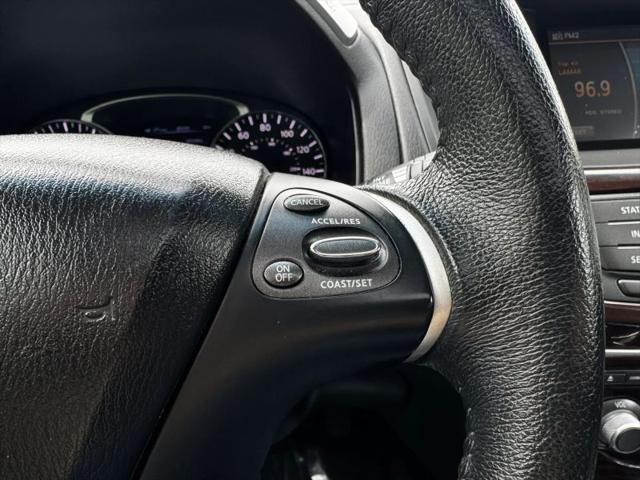 2013 Nissan Pathfinder SL
