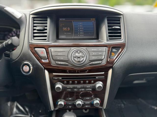 2013 Nissan Pathfinder SL