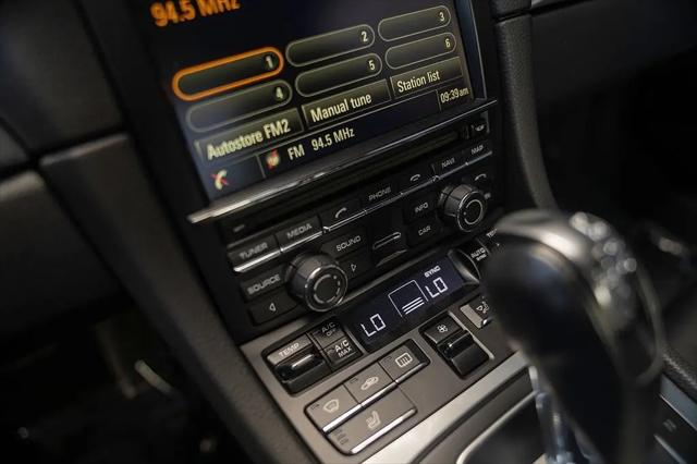 2016 Porsche 911 Carrera Black Edition