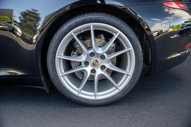 2016 Porsche 911 Carrera Black Edition