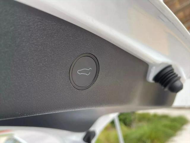 2022 Tesla Model 3 Rear-Wheel Drive