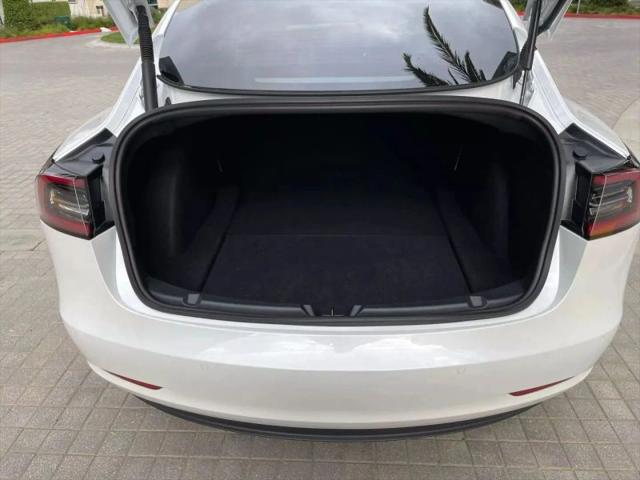 2022 Tesla Model 3 Rear-Wheel Drive