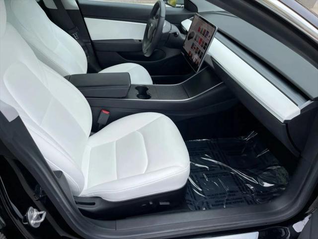 2019 Tesla Model 3 Standard Range Plus