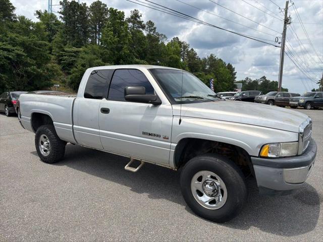 2001 Dodge Ram 1500 Base