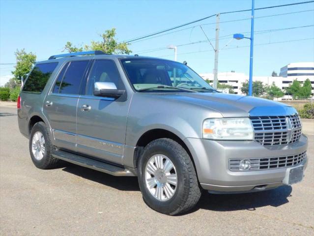 2008 Lincoln Navigator Base