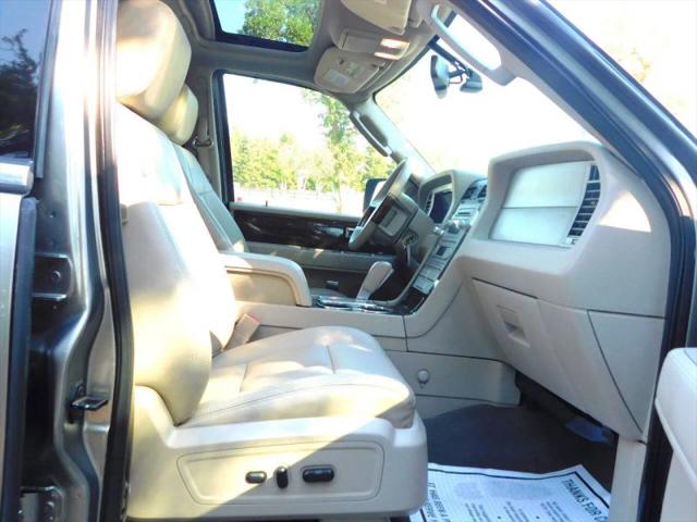 2008 Lincoln Navigator Base