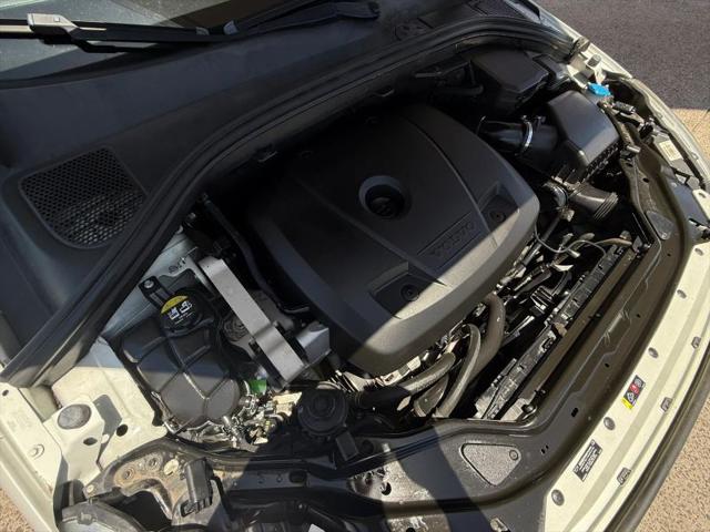2017 Volvo XC60 T5 Inscription