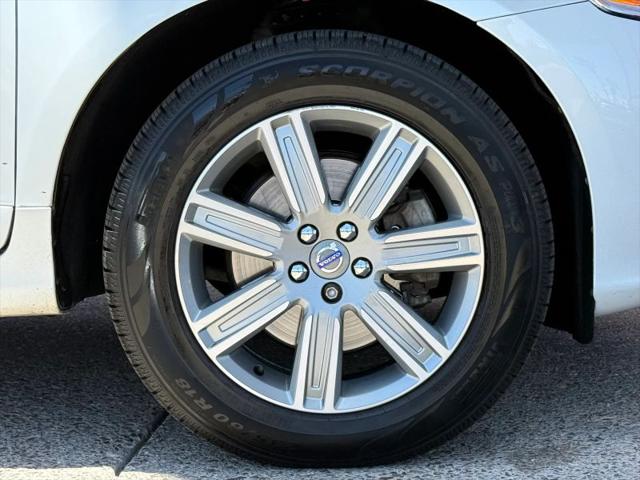 2017 Volvo XC60 T5 Inscription
