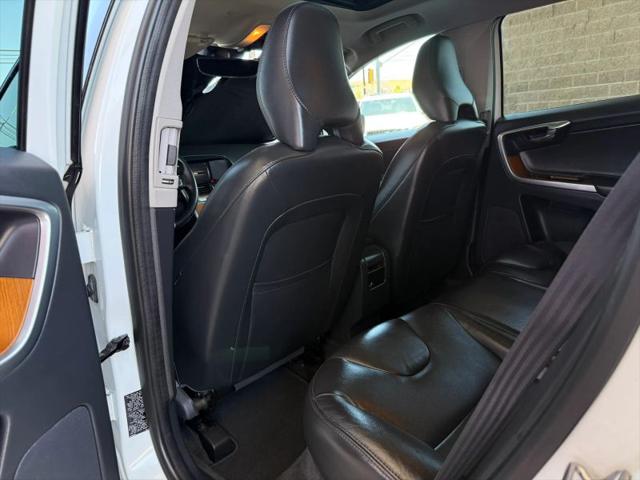 2017 Volvo XC60 T5 Inscription