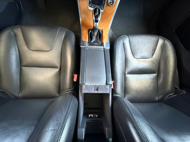 2017 Volvo XC60 T5 Inscription