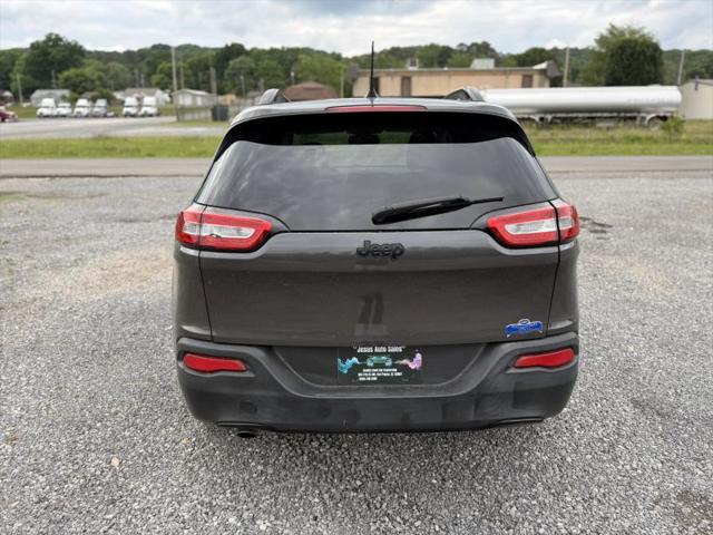 2017 Jeep Cherokee Altitude FWD