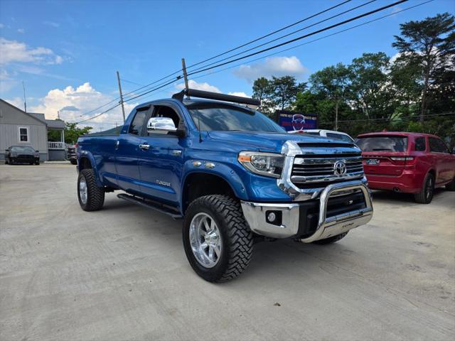 2017 Toyota Tundra SR5 5.7L V8