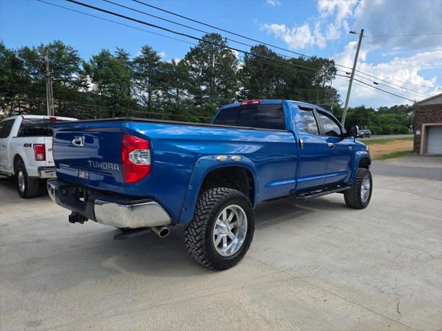 2017 Toyota Tundra SR5 5.7L V8