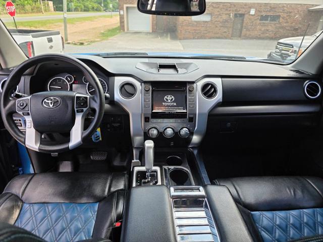 2017 Toyota Tundra SR5 5.7L V8