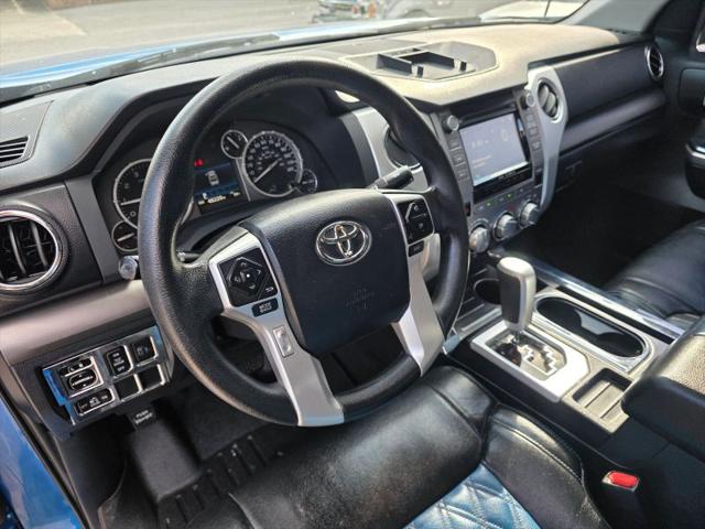 2017 Toyota Tundra SR5 5.7L V8