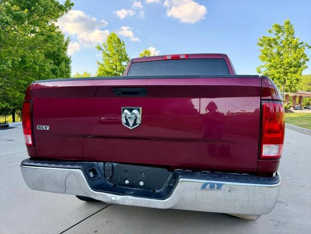 2022 Ram 1500 Classic SLT Crew Cab 4x2 5'7" Box