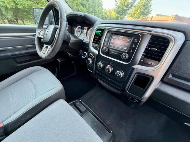 2022 Ram 1500 Classic SLT Crew Cab 4x2 5'7" Box