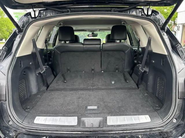 2019 INFINITI QX60 LUXE