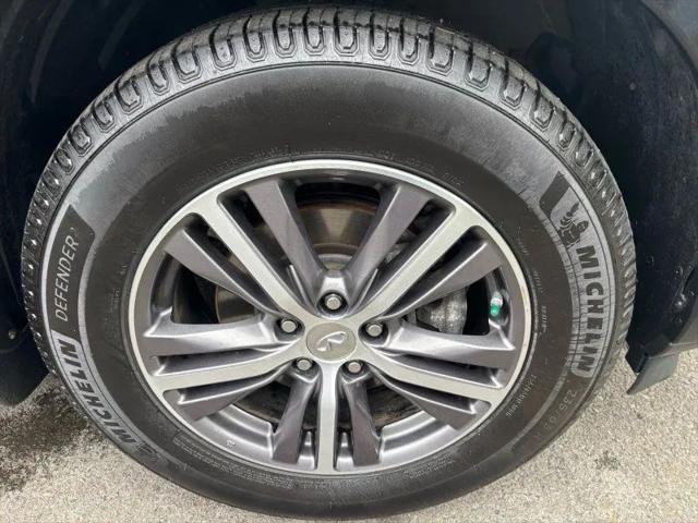 2019 INFINITI QX60 LUXE