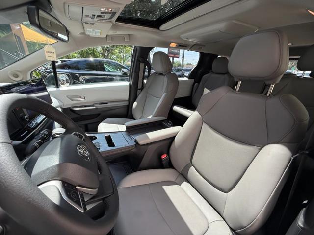2025 Toyota Sienna XLE