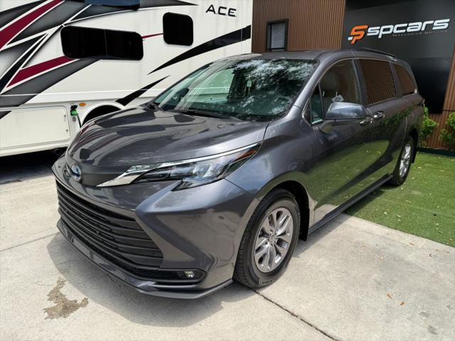2025 Toyota Sienna XLE for sale in Winter Garden, FL
