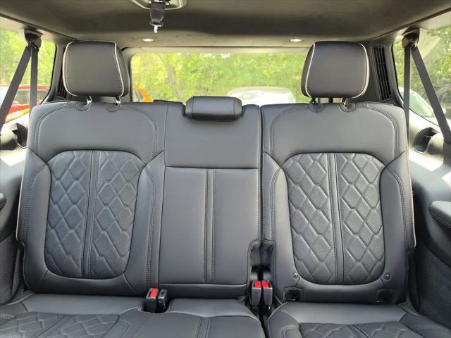 2026 Jeep Grand Wagoneer L Summit Reserve 4x4