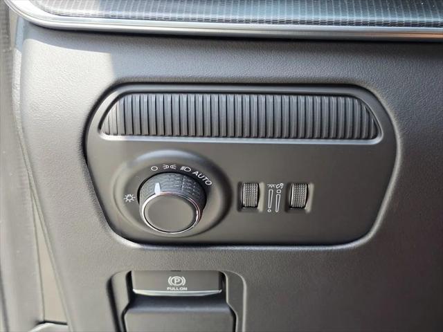 2026 Jeep Grand Wagoneer L Summit Reserve 4x4