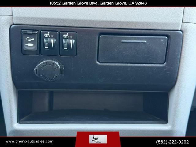 2015 Toyota Sienna XLE 8 Passenger