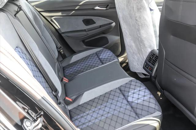 2026 Volkswagen Golf R Base