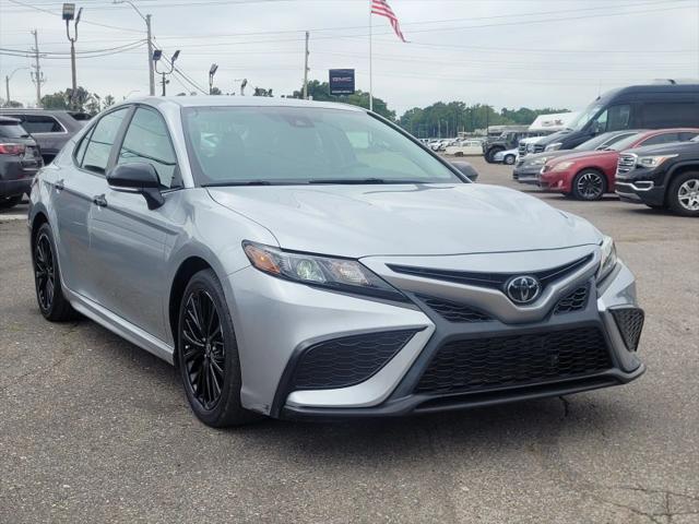 2022 Toyota Camry SE Nightshade Edition