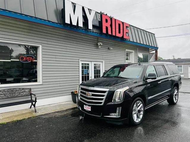 2017 Cadillac Escalade ESV Premium Luxury