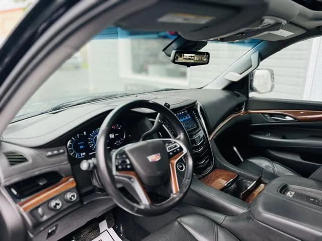 2017 Cadillac Escalade ESV Premium Luxury