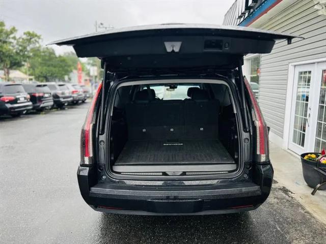 2017 Cadillac Escalade ESV Premium Luxury
