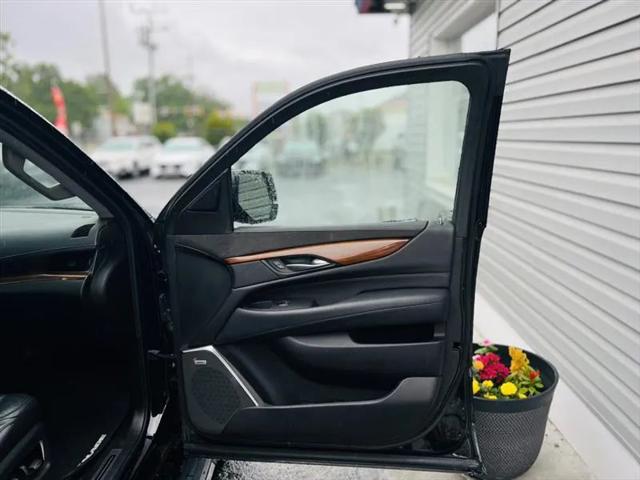 2017 Cadillac Escalade ESV Premium Luxury