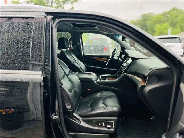 2017 Cadillac Escalade ESV Premium Luxury