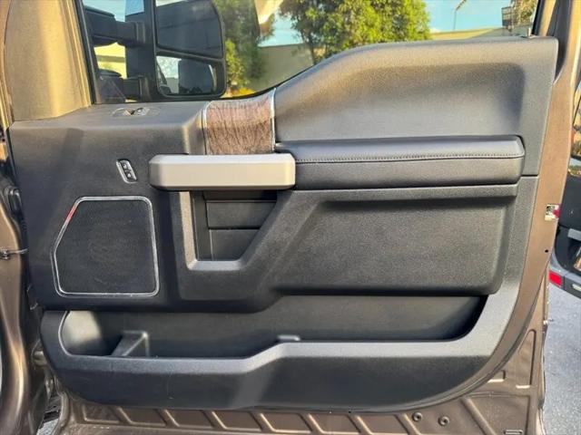 2017 Ford F-250 LARIAT