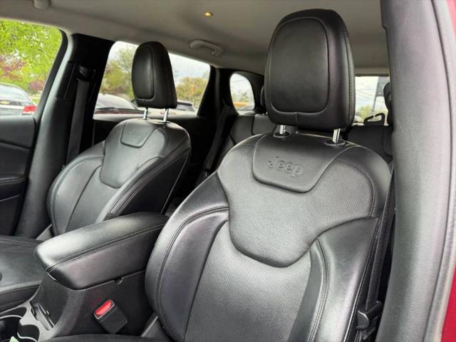 2019 Jeep Cherokee Limited FWD