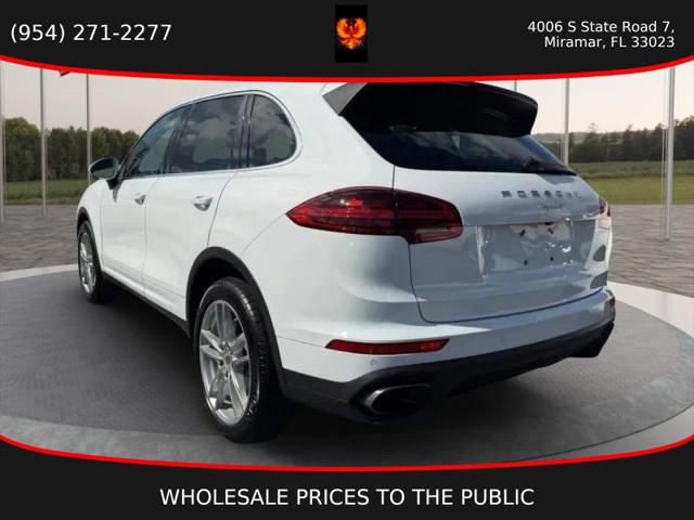 2016 Porsche Cayenne Base