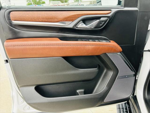 2023 GMC Yukon XL 4WD Denali Ultimate