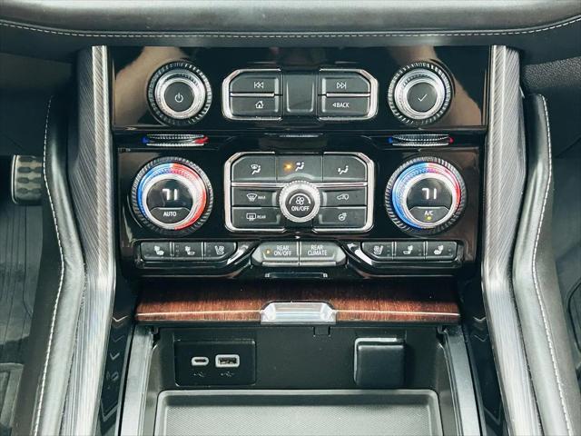 2023 GMC Yukon XL 4WD Denali Ultimate