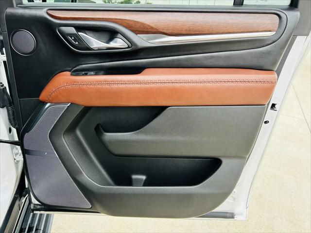 2023 GMC Yukon XL 4WD Denali Ultimate